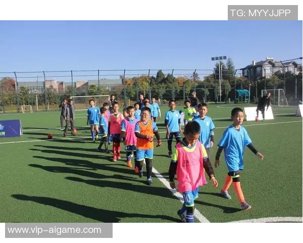 探索足球E1级的魅力与挑战助力青少年成长与发展